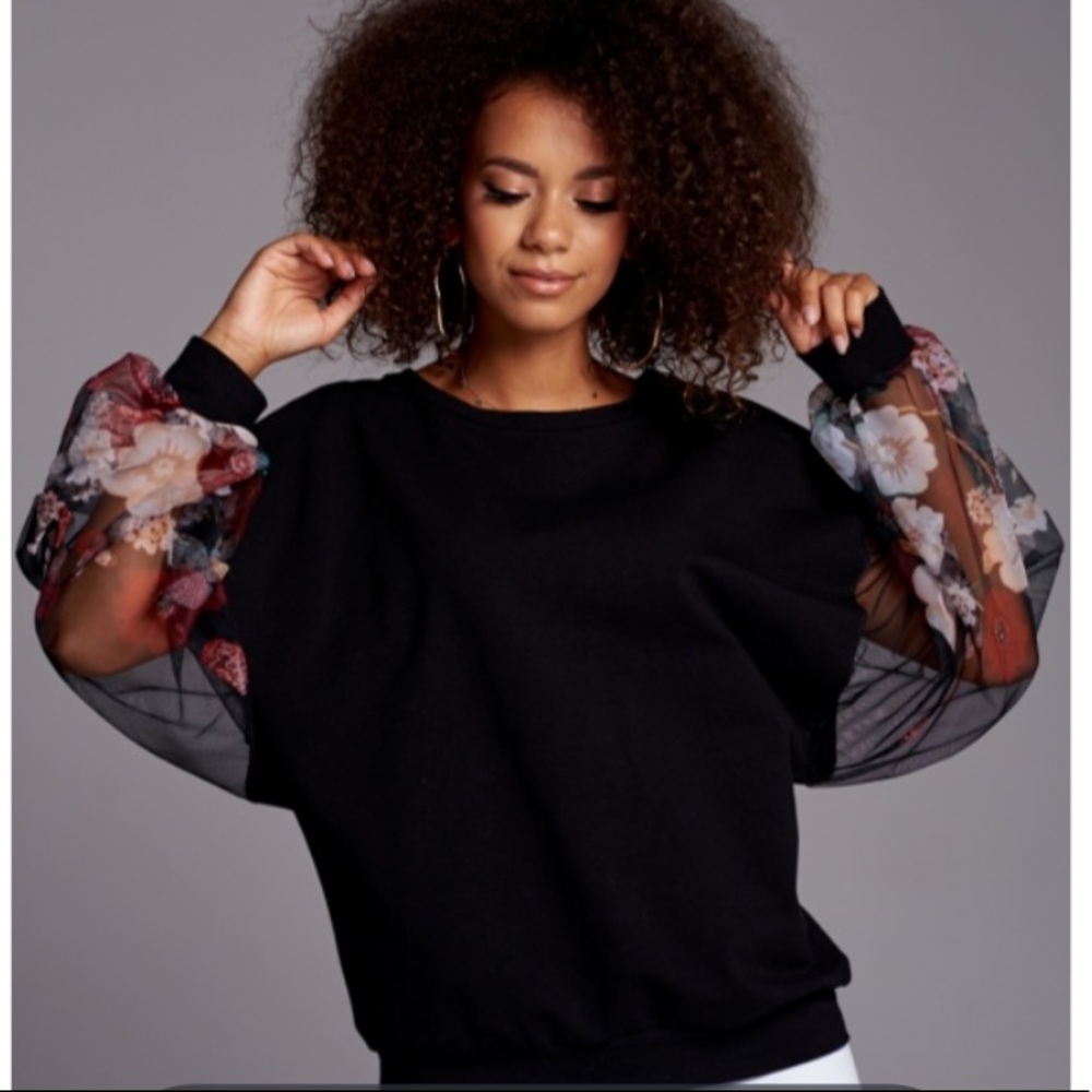 Beautiful black sweatshirt with mesh floral sleeves, size M